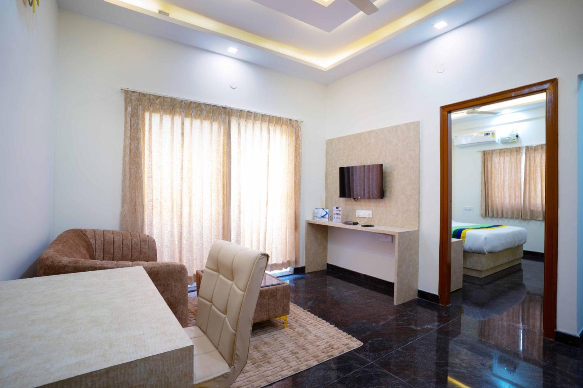 Treebo Galaxy Kings Suites, Hebbal Bangalore Exteriör bild